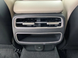 Genesis GV70 2.5T Select AWD 2026