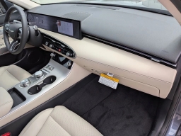 Genesis GV70 2.5T Select AWD 2026