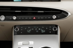 Genesis GV70 2.5T Select AWD 2026