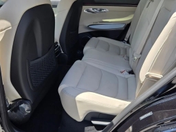 Genesis GV70 2.5T AWD 2026