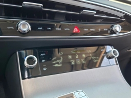 Genesis GV70 2.5T Select AWD 2026