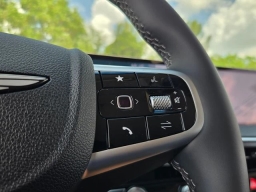 Genesis GV70 2.5T Select AWD 2026