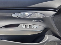 Genesis GV70 2.5T Select AWD 2026