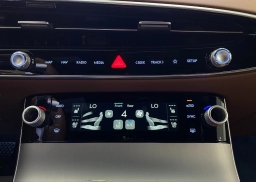 Genesis GV70 2.5T Advanced AWD 2026