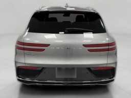 Genesis GV70 2.5T Advanced AWD 2026