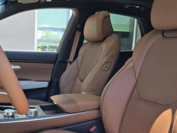 Genesis GV70 2.5T Advanced AWD 2026