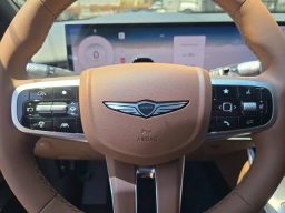 Genesis GV70 2.5T Advanced AWD 2026