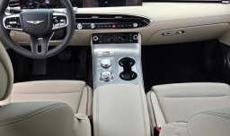 Genesis GV70 2.5T Advanced AWD 2026