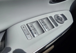 Genesis GV70 2.5T Advanced AWD 2026