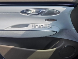 Genesis GV70 2.5T Advanced AWD 2026