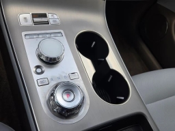 Genesis GV70 2.5T Advanced AWD 2026