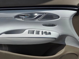 Genesis GV70 2.5T Advanced AWD 2026