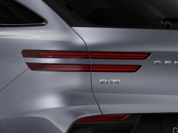 Genesis GV70 2.5T Advanced AWD 2026