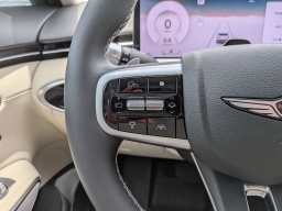 Genesis GV70 2.5T Advanced AWD 2026