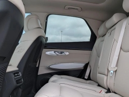 Genesis GV70 2.5T Advanced AWD 2026