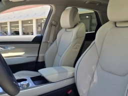 Genesis GV70 2.5T Advanced AWD 2026