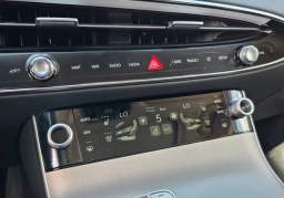Genesis GV70 2.5T Advanced AWD 2026
