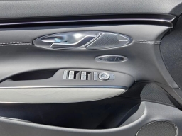 Genesis GV70 2.5T Advanced AWD 2026