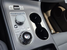 Genesis GV70 2.5T Advanced AWD 2026