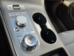 Genesis GV70 2.5T Advanced AWD 2026
