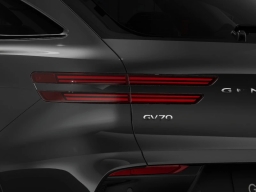 Genesis GV70 2.5T Advanced AWD 2026