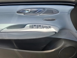 Genesis GV70 2.5T Advanced AWD 2026
