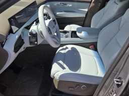 Genesis GV70 2.5T Advanced AWD 2026