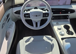 Genesis GV70 2.5T Advanced AWD 2026