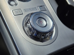 Genesis GV70 2.5T Advanced AWD 2026