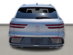 Genesis GV70 2.5T Advanced AWD 2026