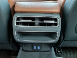 Genesis GV70 2.5T Advanced AWD 2026