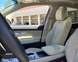 Genesis GV70 2.5T Advanced AWD 2026