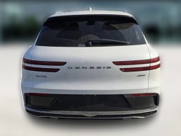 Genesis GV70 2.5T Advanced AWD 2026