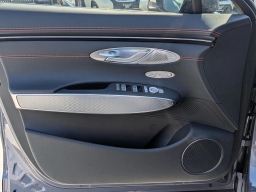 Genesis GV70 2.5T Sport Prestige AWD 2026