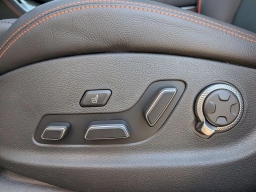 Genesis GV70 2.5T Sport Prestige AWD 2026