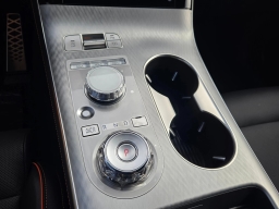 Genesis GV70 2.5T Sport Prestige AWD 2026