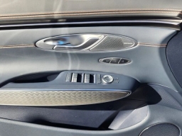 Genesis GV70 2.5T Sport Prestige AWD 2026
