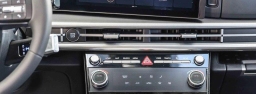 Hyundai Santa Fe Hybrid SE FWD 2026