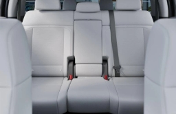 Hyundai Santa Fe Hybrid SE FWD 2026