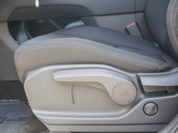 Hyundai Santa Fe Hybrid SE FWD 2026
