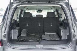 Hyundai Santa Fe Hybrid SE FWD 2026