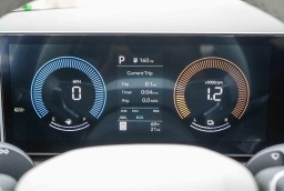 Hyundai Santa Fe Hybrid SE FWD 2026
