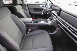 Hyundai Santa Fe Hybrid SE FWD 2026