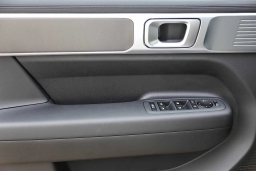 Hyundai Santa Fe Hybrid SE FWD 2026