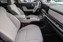 Hyundai Santa Fe SE FWD 2026