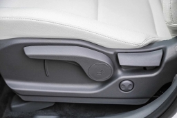 Hyundai Santa Fe SE FWD 2026