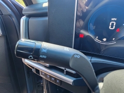 Hyundai Santa Fe SE FWD 2026