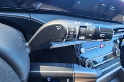 Hyundai Santa Fe SE FWD 2026