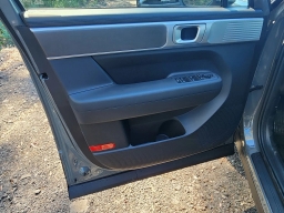 Hyundai Santa Fe SE FWD 2026