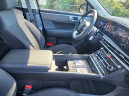 Hyundai Santa Fe SE FWD 2026